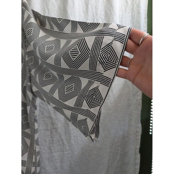 Summer Rose kimono style swim suit cover beach travel black & white geometric V3 - Picture 3 of 7